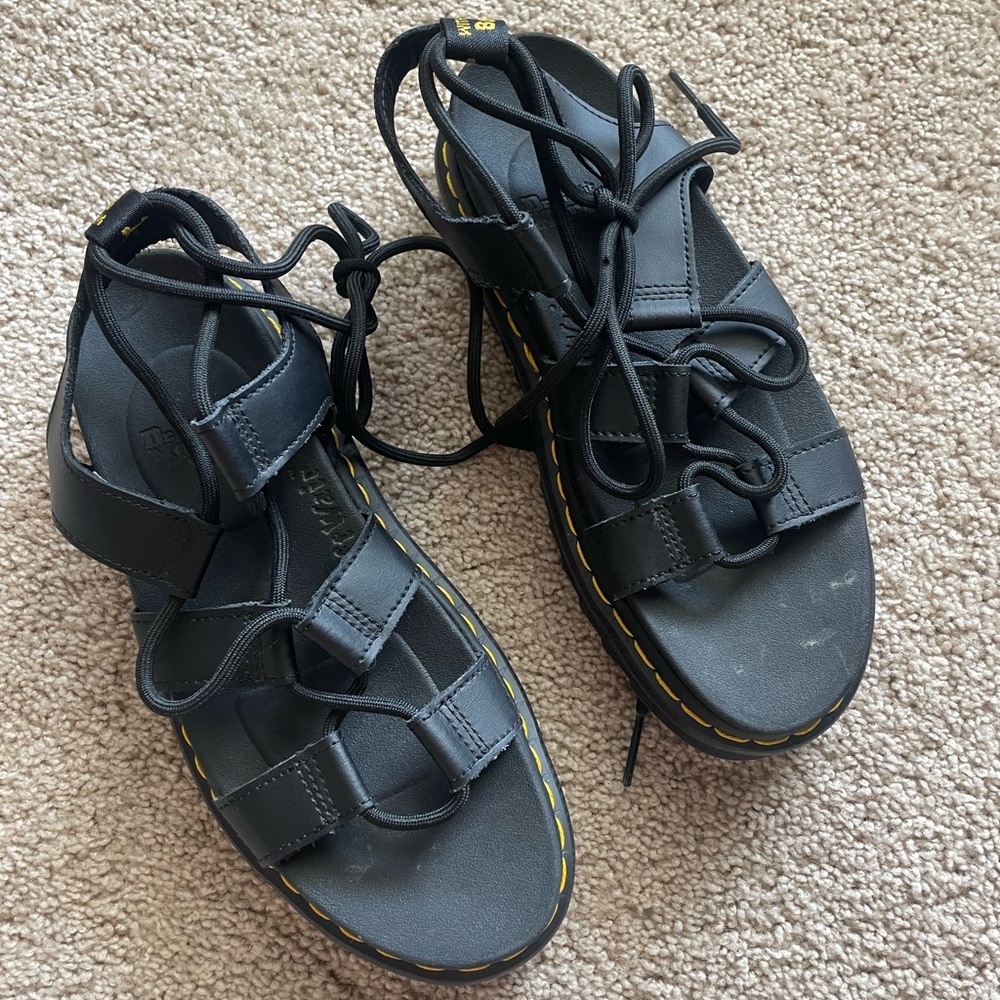Dr. Martens Nartilla lace up black gladiator platform sandals size 8